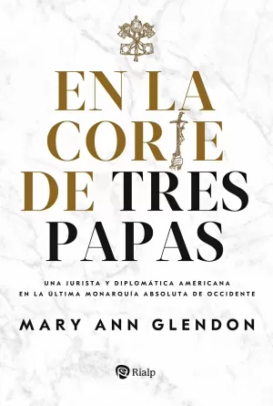 En la Corte de Tres Papas